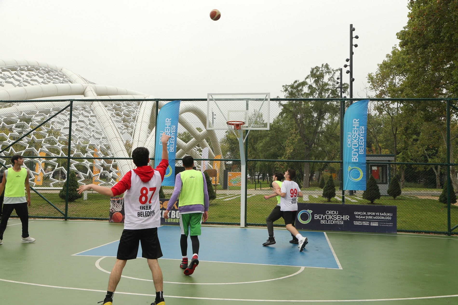 BAŞKENTTE BASKETBOL ŞÖLENİ FİNAL MAÇLARI İLE TAMAMLANDI